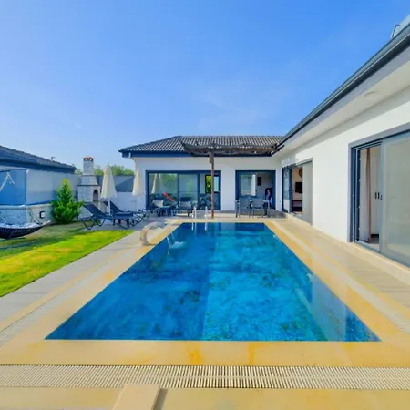 Hotel Meleksu 4*